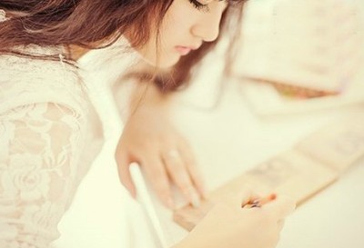 爱的很累的说说:不是不爱,只是被爱伤的太深