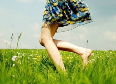 说说大全最新版:怎知我用一转身离开的你,竟要用一辈子来忘记1